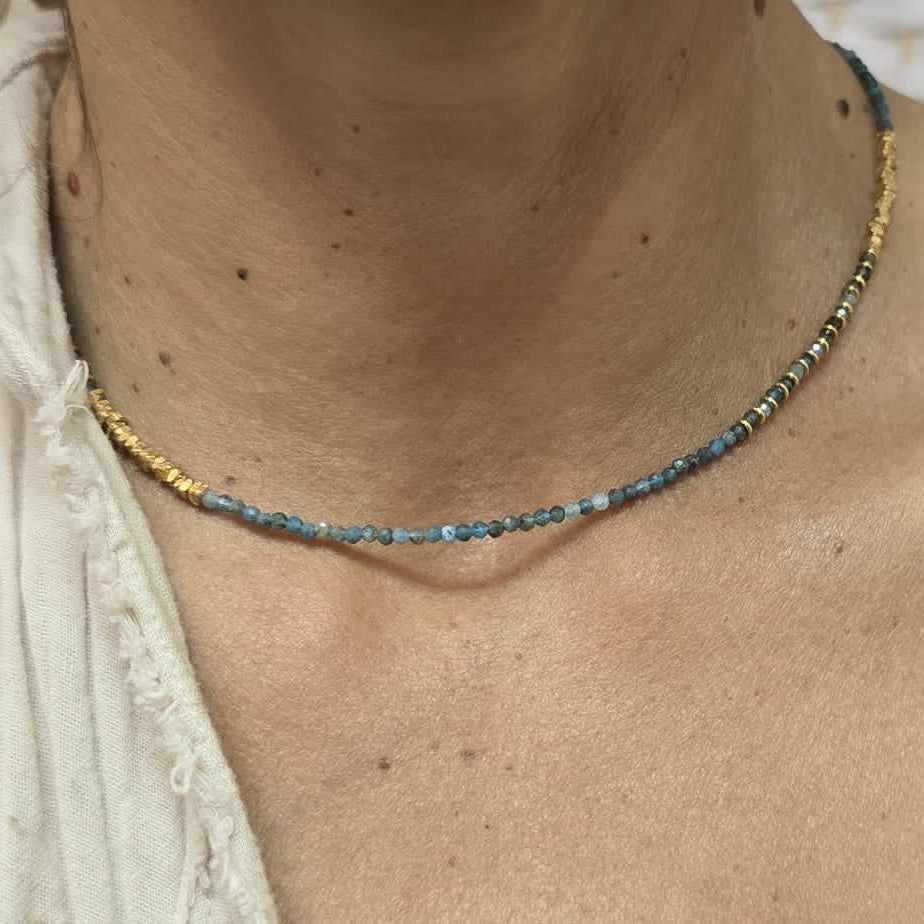 סט שרשראות African Sky