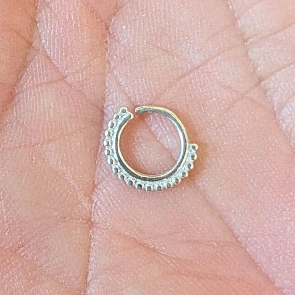 הליקס חישוק לילי