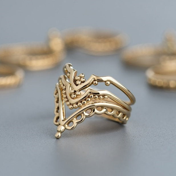 זוג טבעות מלכותי זהב 14 קראט A+C