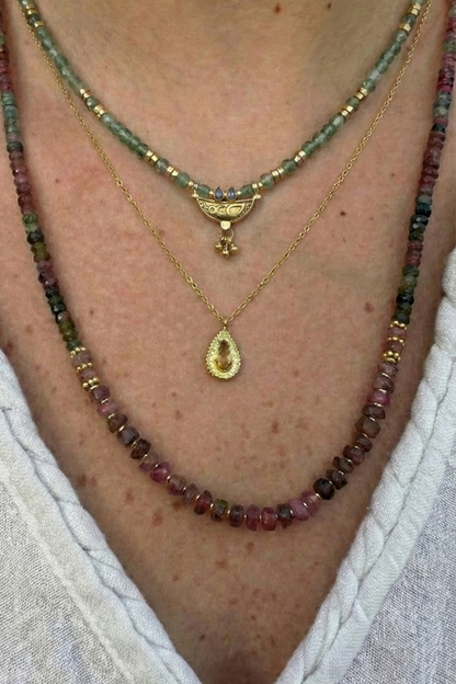 שרשרת מסע הנפש ג'ייד הודי