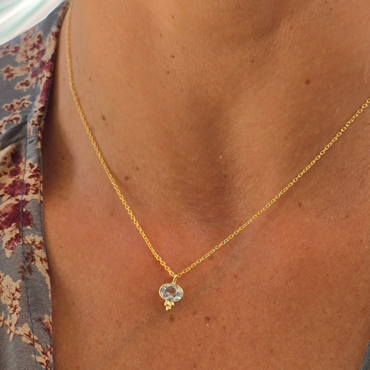 שרשרת קרן אור