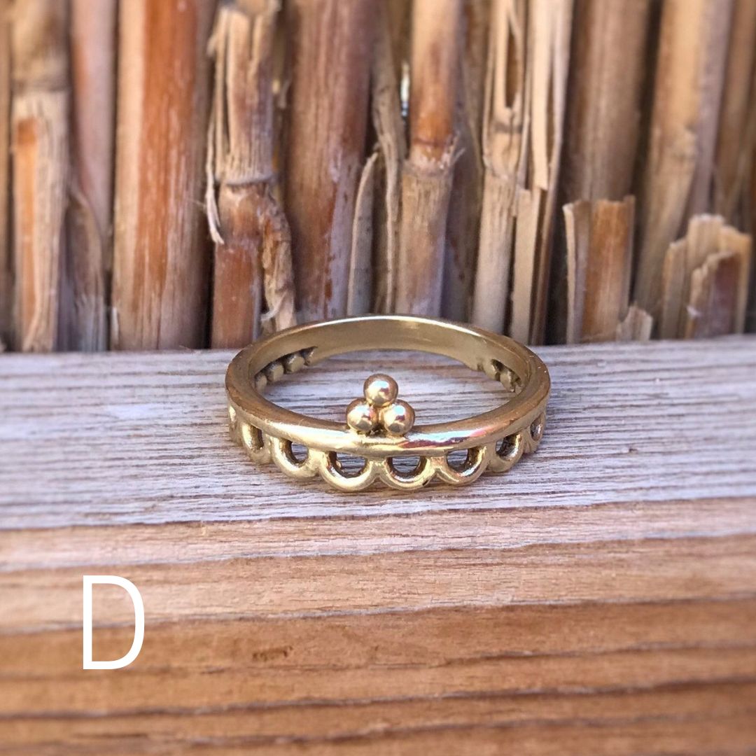 זוג טבעות מלכותי זהב 14 קראט A+D