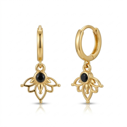 עגילי חישוק לוטוס גולדפילד מצופה זהב אוניקס שחור א